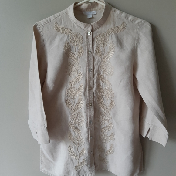 Linen tan top blouse shirt. Floral embroidery detail with mandarin collar Size 4 - Picture 1 of 6